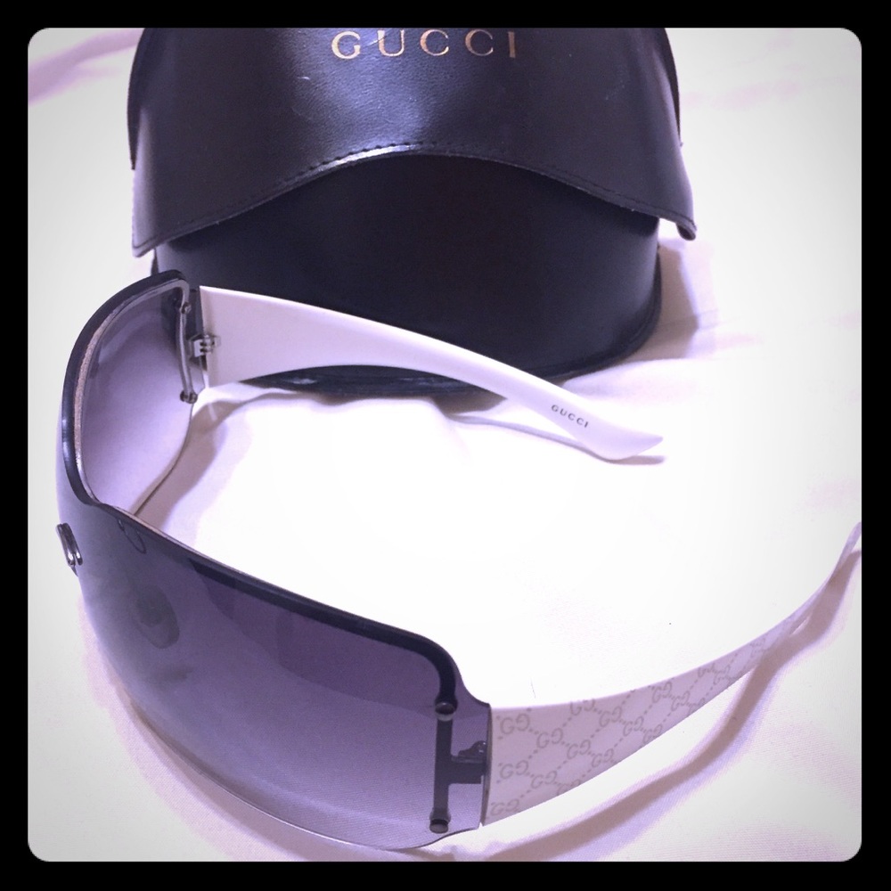 Women’s fashion sunglasses